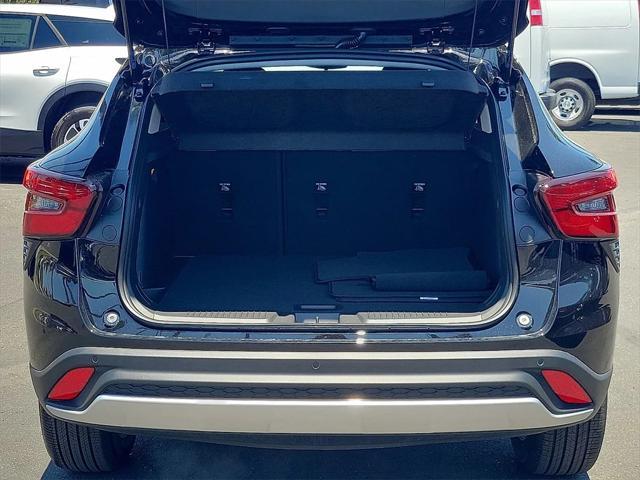 new 2025 Chevrolet Trax car, priced at $26,084