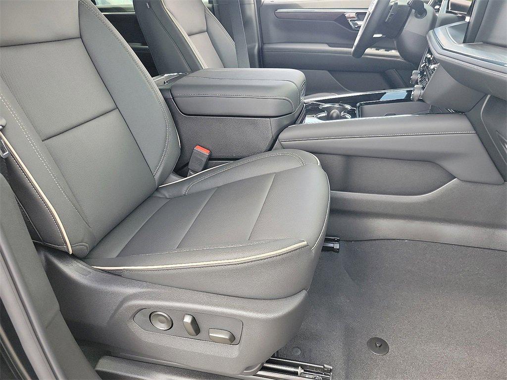 new 2026 Chevrolet Suburban car, priced at $83,930