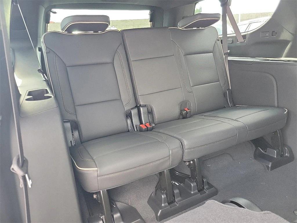 new 2026 Chevrolet Suburban car, priced at $83,930