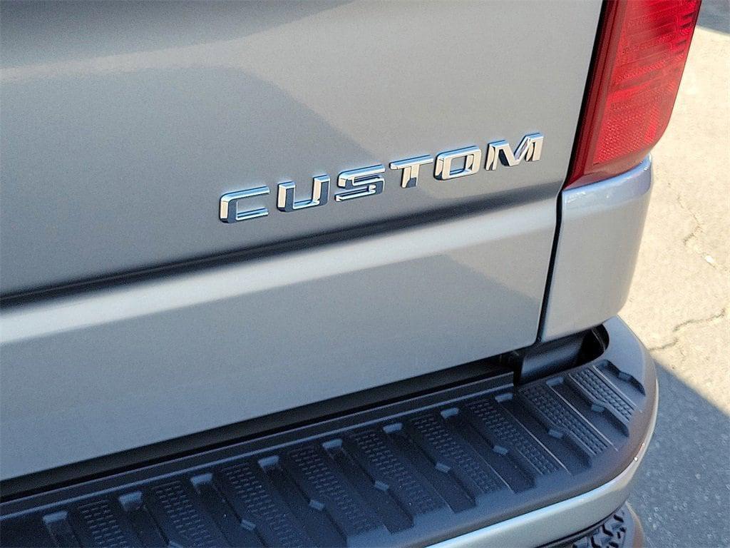 new 2026 Chevrolet Silverado 1500 car, priced at $42,615