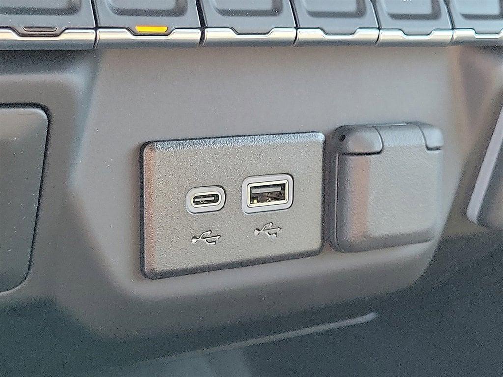 new 2026 Chevrolet Silverado 1500 car, priced at $42,615