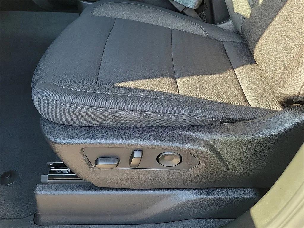 new 2026 Chevrolet Silverado 1500 car, priced at $42,615