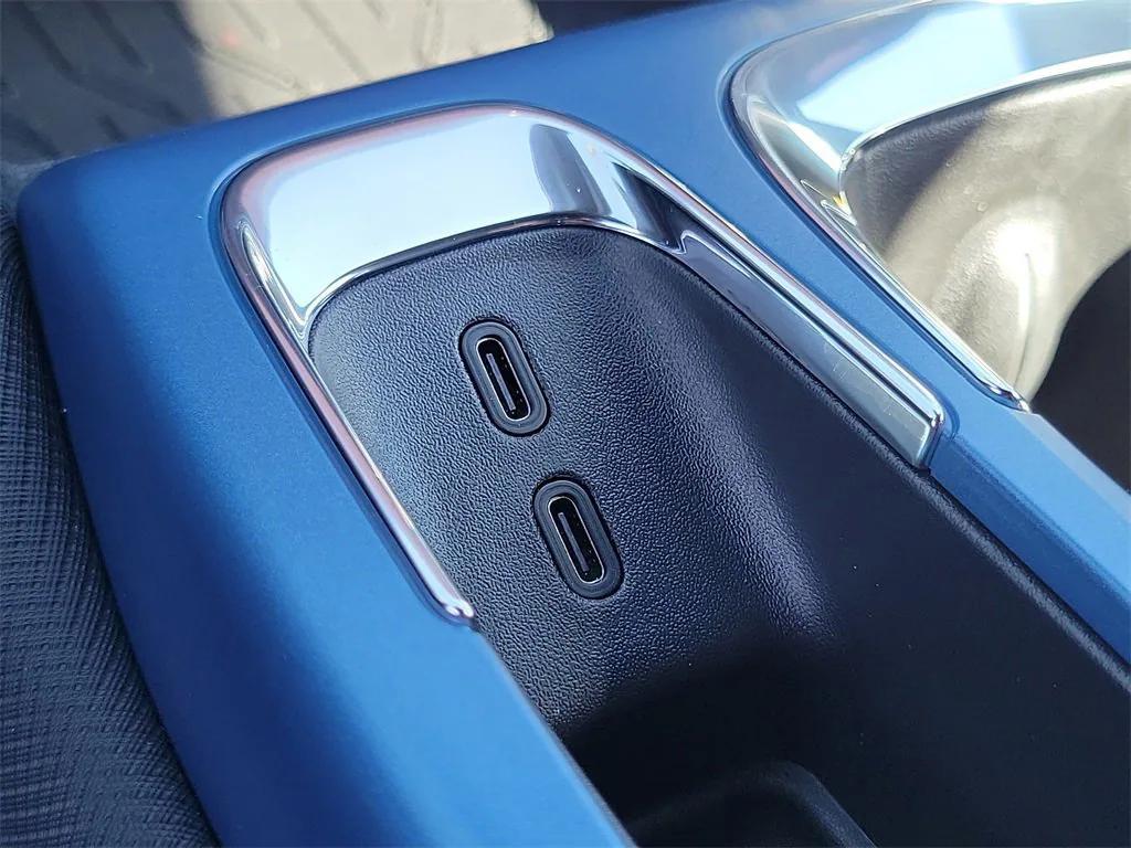 new 2026 Chevrolet Equinox EV car, priced at $41,070