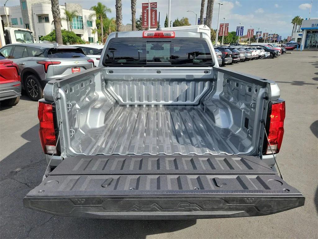 new 2025 Chevrolet Colorado car, priced at $38,590
