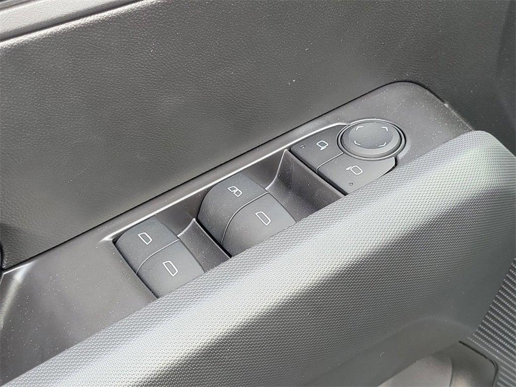 new 2025 Chevrolet Colorado car, priced at $38,590