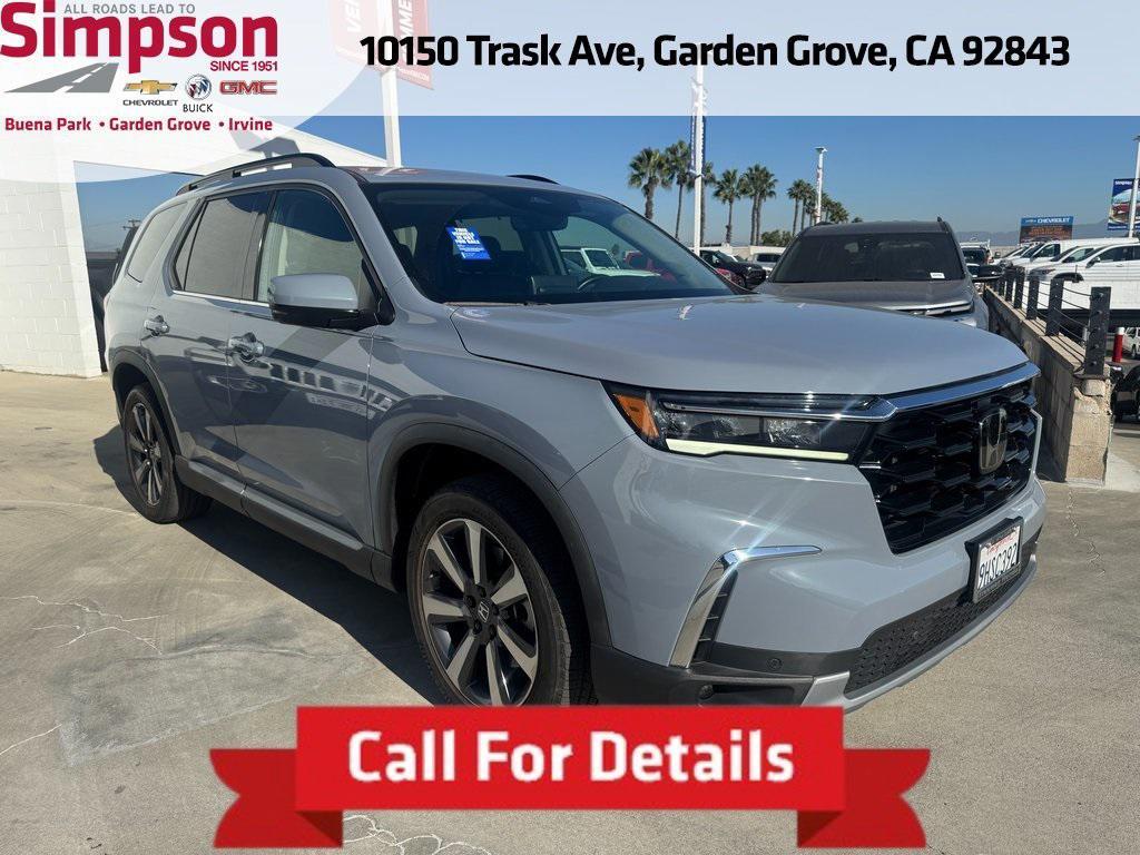 used 2024 Honda Pilot car, priced at $42,995