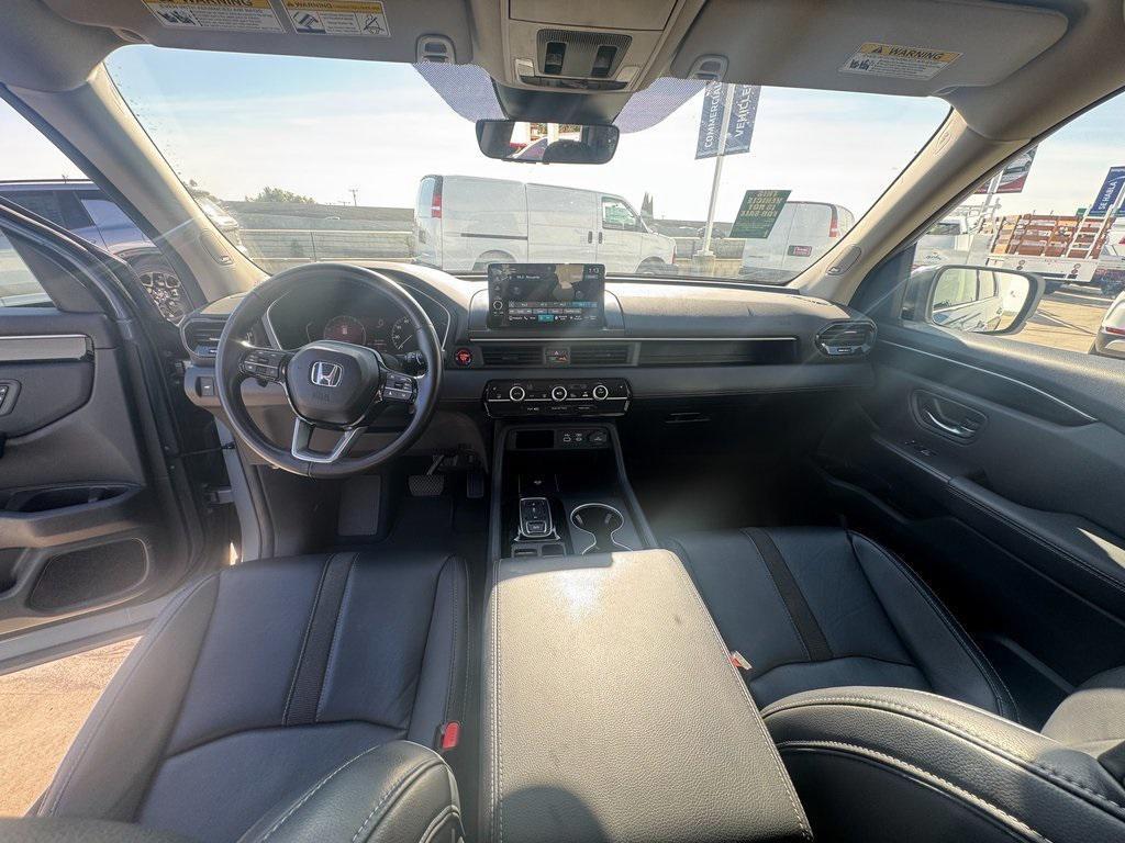 used 2024 Honda Pilot car, priced at $42,995