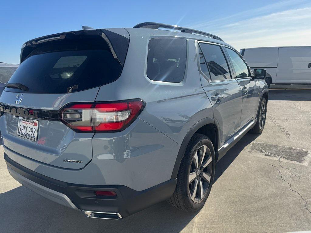 used 2024 Honda Pilot car, priced at $42,995