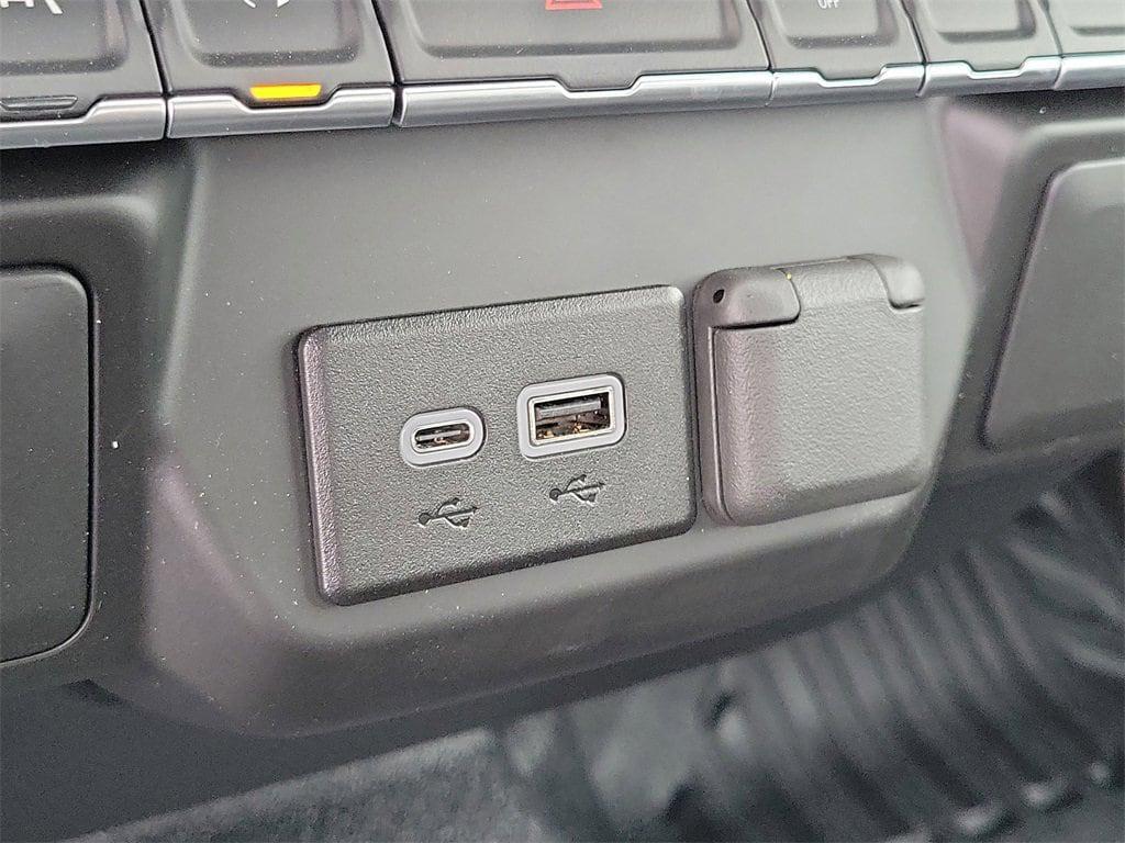 new 2026 Chevrolet Silverado 1500 car, priced at $35,595