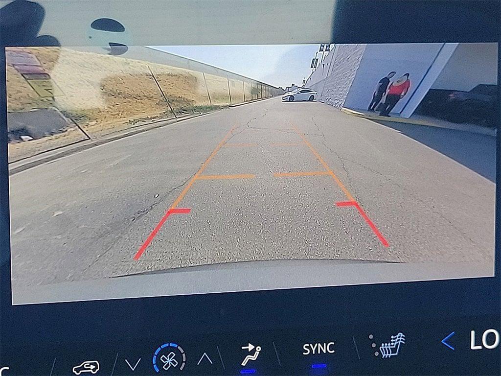 new 2026 Chevrolet Traverse car, priced at $42,820