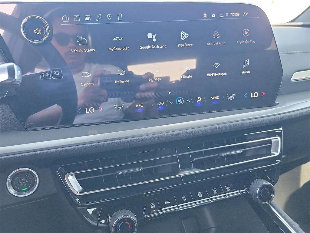 new 2026 Chevrolet Traverse car, priced at $42,820