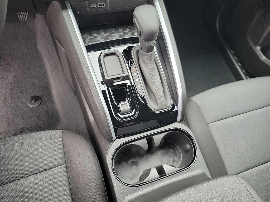 new 2025 Chevrolet Colorado car, priced at $33,760