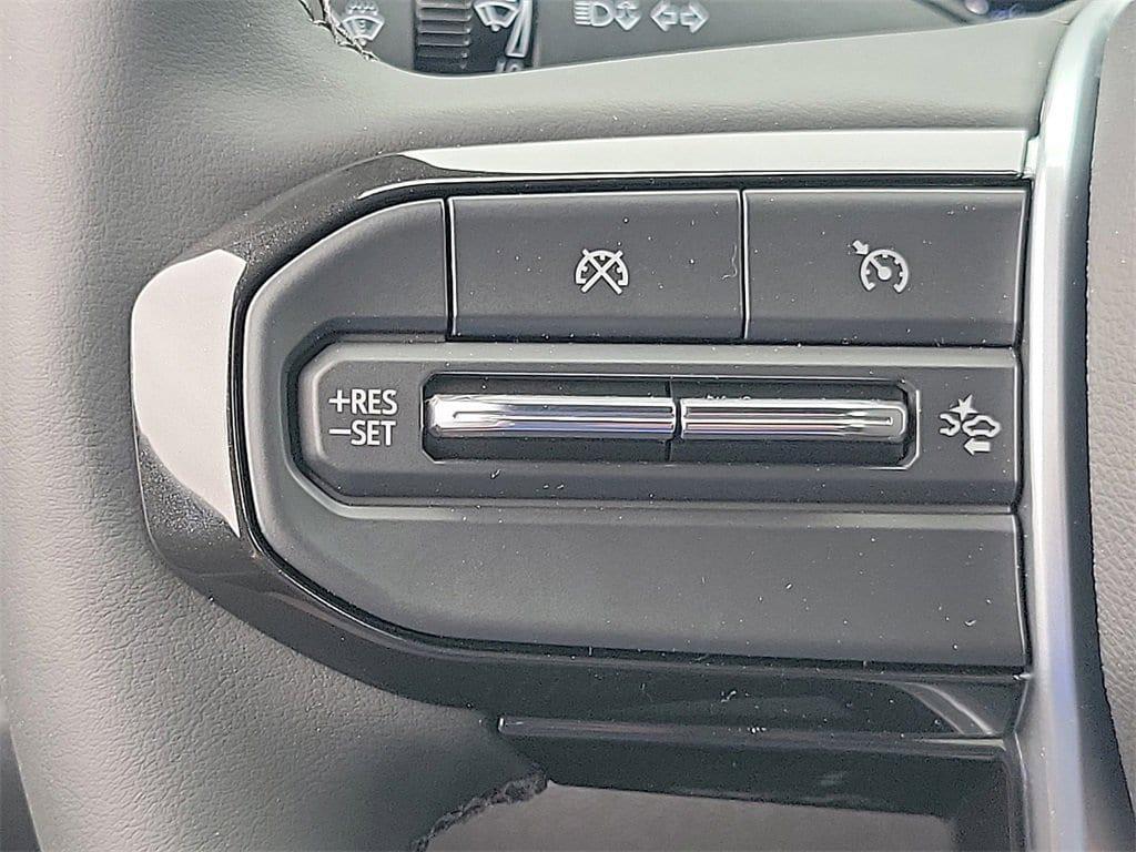 new 2025 Chevrolet Colorado car, priced at $33,760