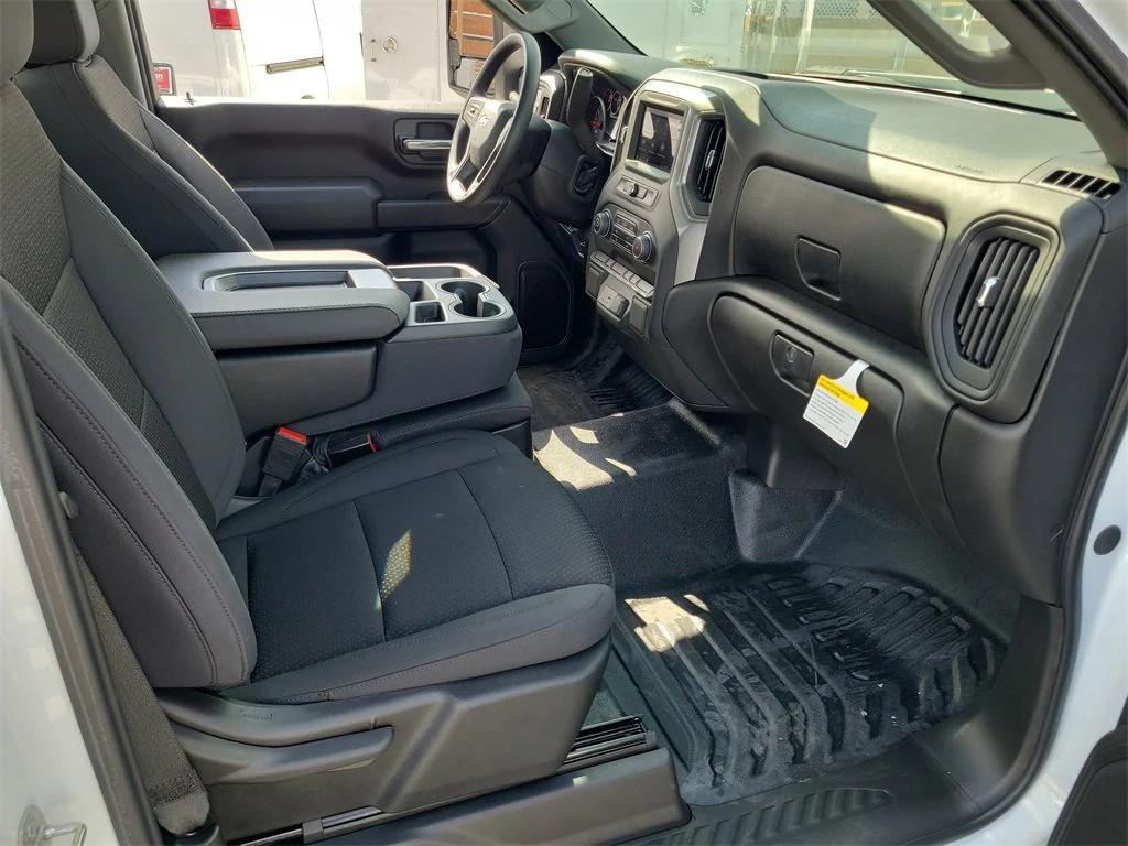 new 2024 Chevrolet Silverado 2500 car, priced at $49,499