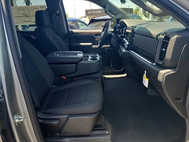 new 2025 Chevrolet Silverado 1500 car, priced at $51,630