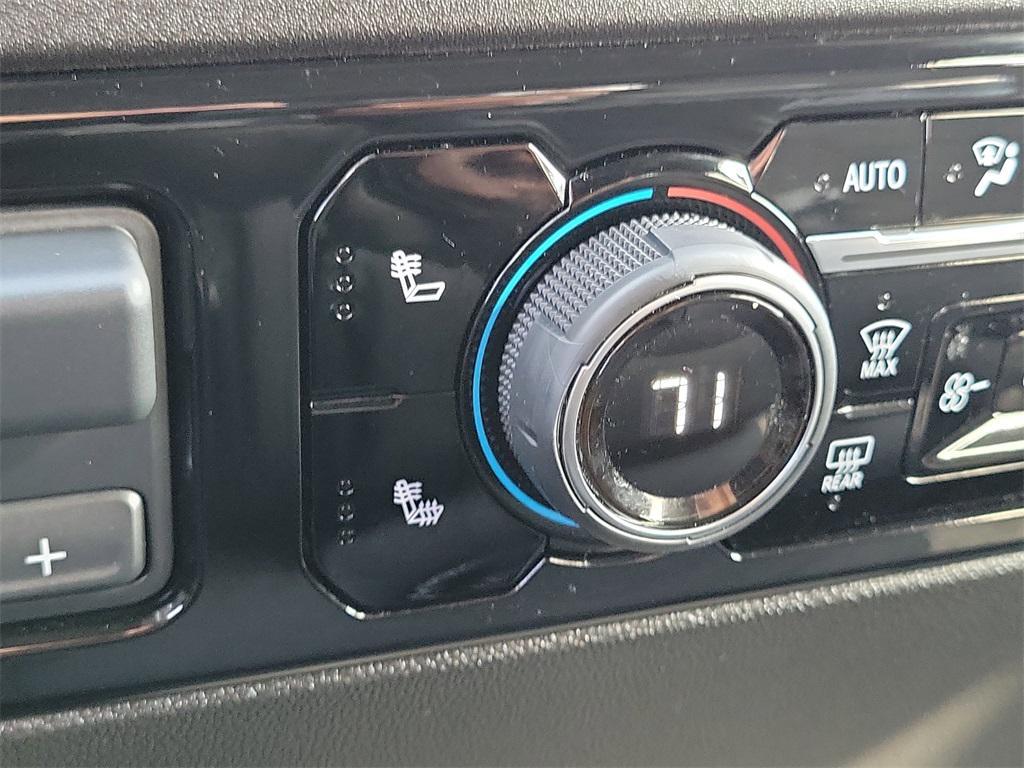 used 2025 Chevrolet Silverado 1500 car, priced at $43,888