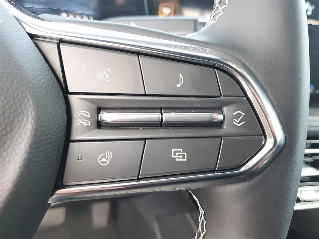 new 2026 Chevrolet Traverse car, priced at $43,315