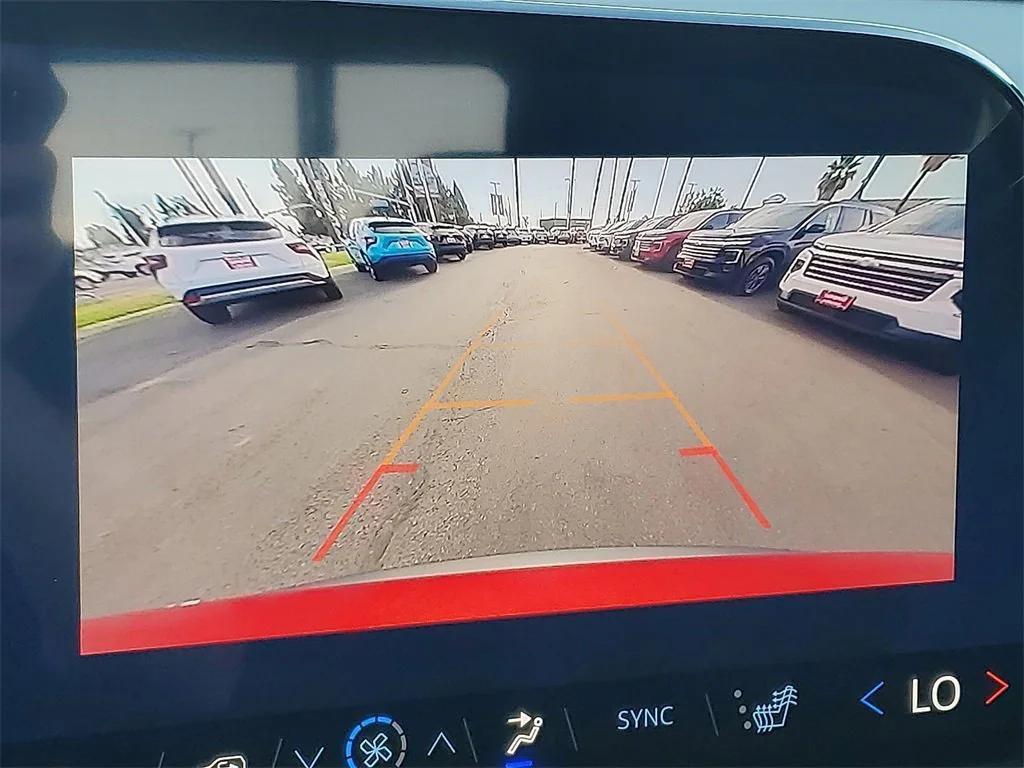 new 2026 Chevrolet Traverse car, priced at $43,315