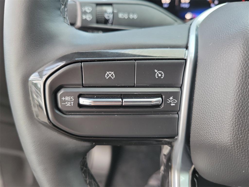 used 2025 Chevrolet Colorado car, priced at $34,675