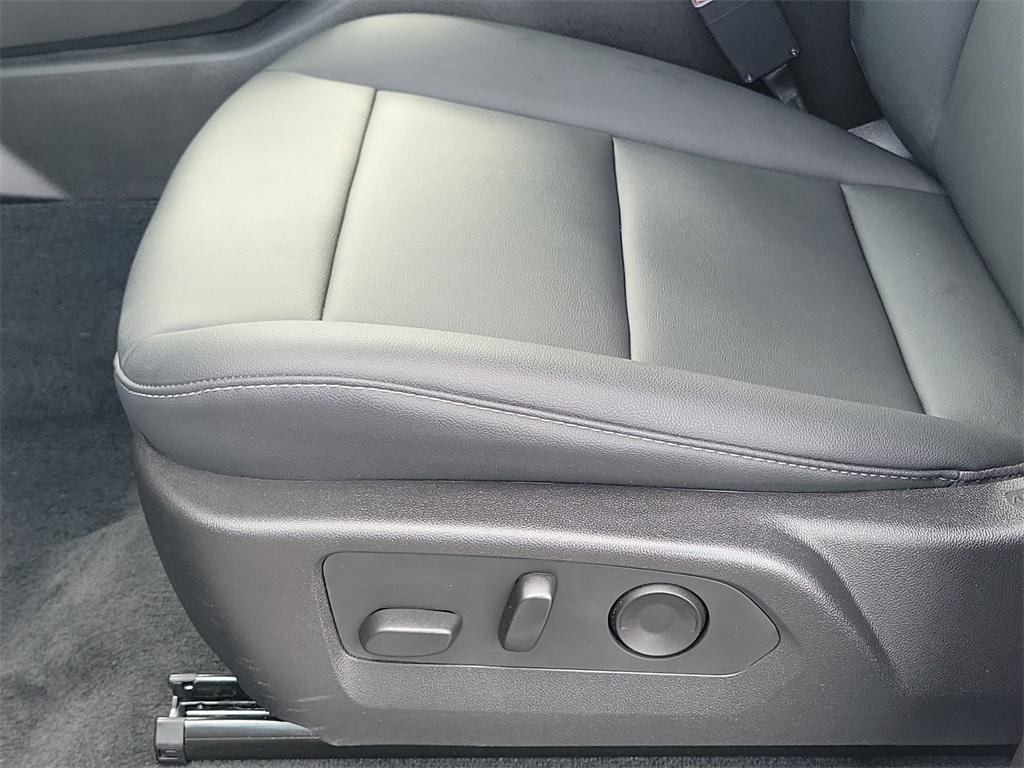 used 2025 Chevrolet Colorado car, priced at $34,675