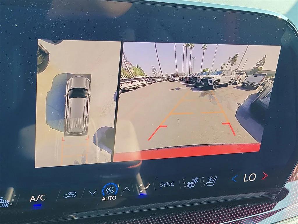 new 2026 Chevrolet Traverse car, priced at $59,785