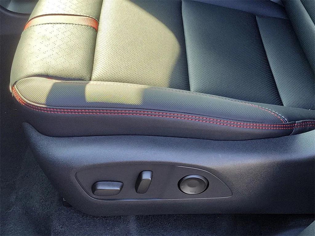 new 2026 Chevrolet Traverse car, priced at $59,785