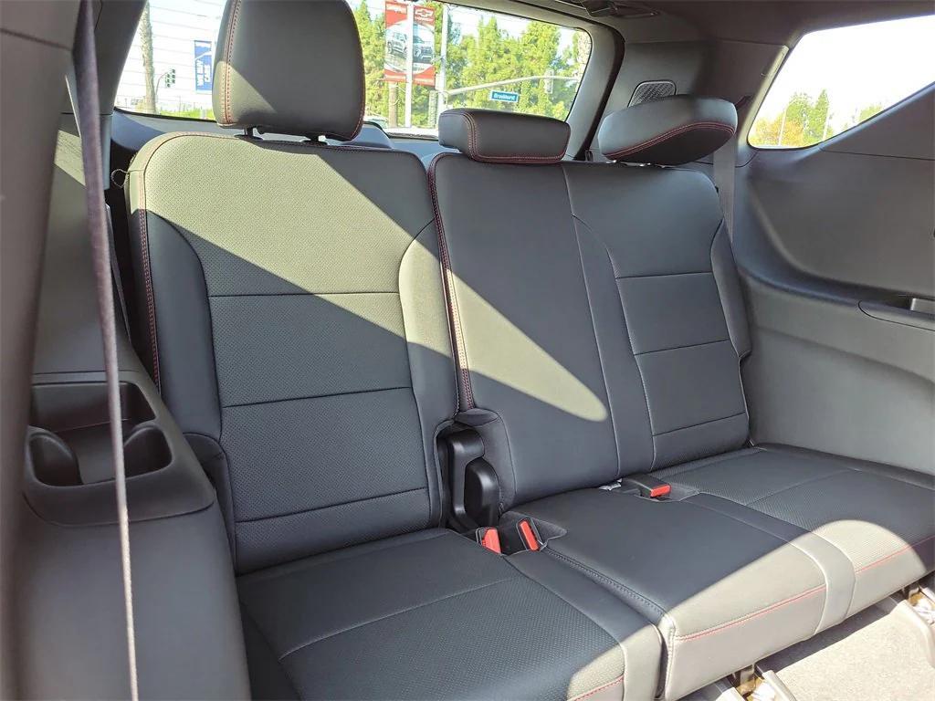 new 2026 Chevrolet Traverse car, priced at $59,785