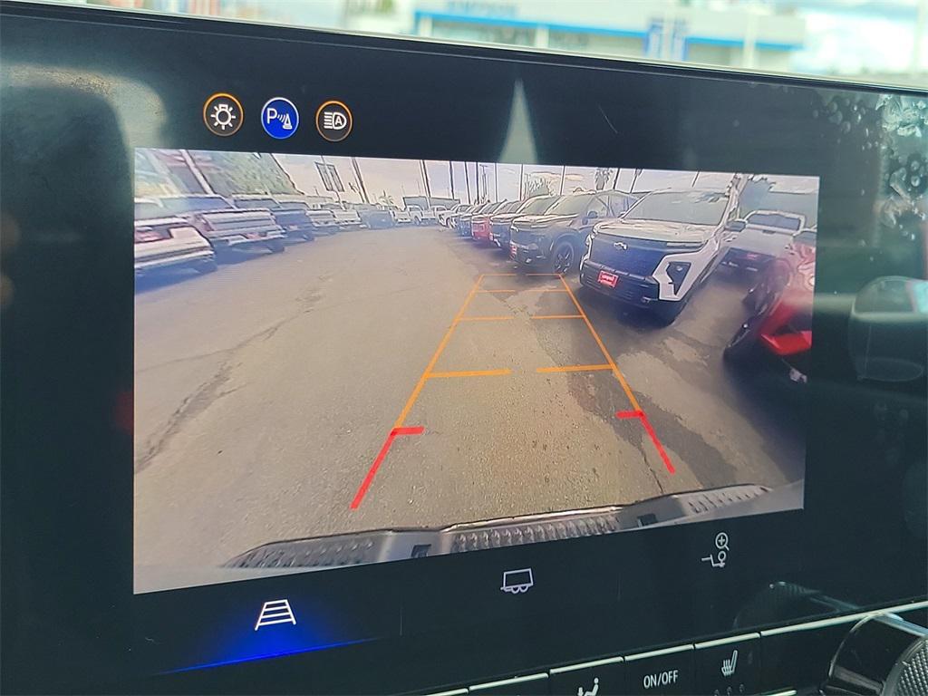 used 2025 Chevrolet Colorado car, priced at $43,510