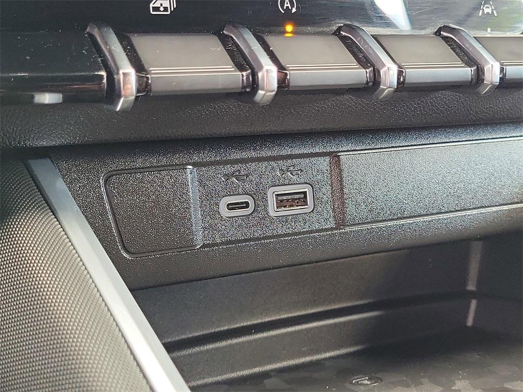 used 2025 Chevrolet Colorado car, priced at $43,510