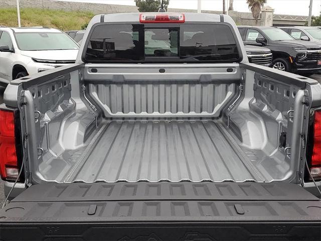 new 2025 Chevrolet Colorado car, priced at $45,994