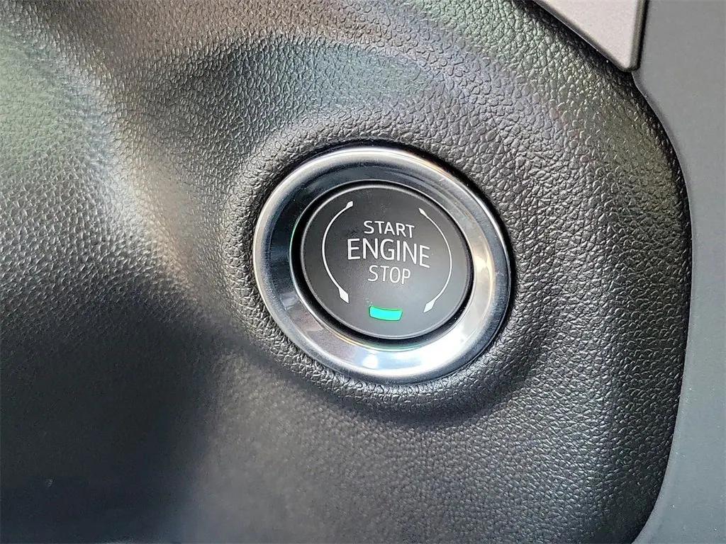 new 2026 Chevrolet Silverado 2500 car, priced at $69,999