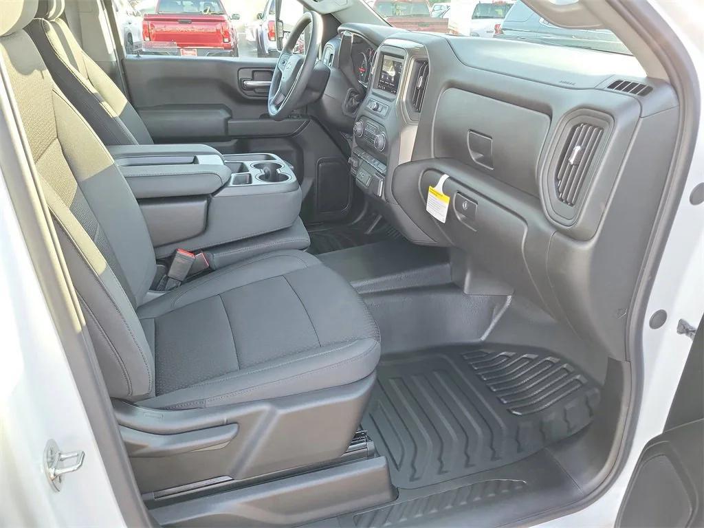 new 2026 Chevrolet Silverado 2500 car, priced at $69,999