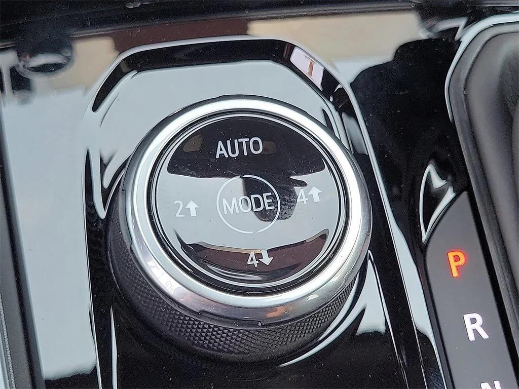 new 2026 Chevrolet Colorado car, priced at $45,620