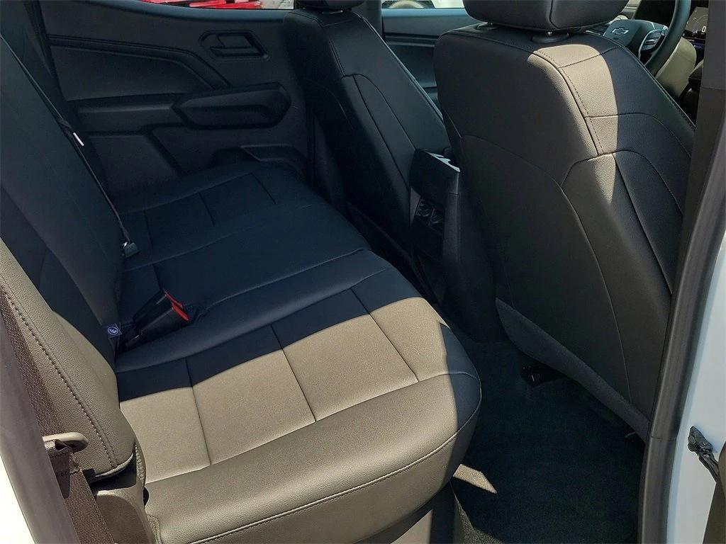 new 2026 Chevrolet Colorado car, priced at $45,620
