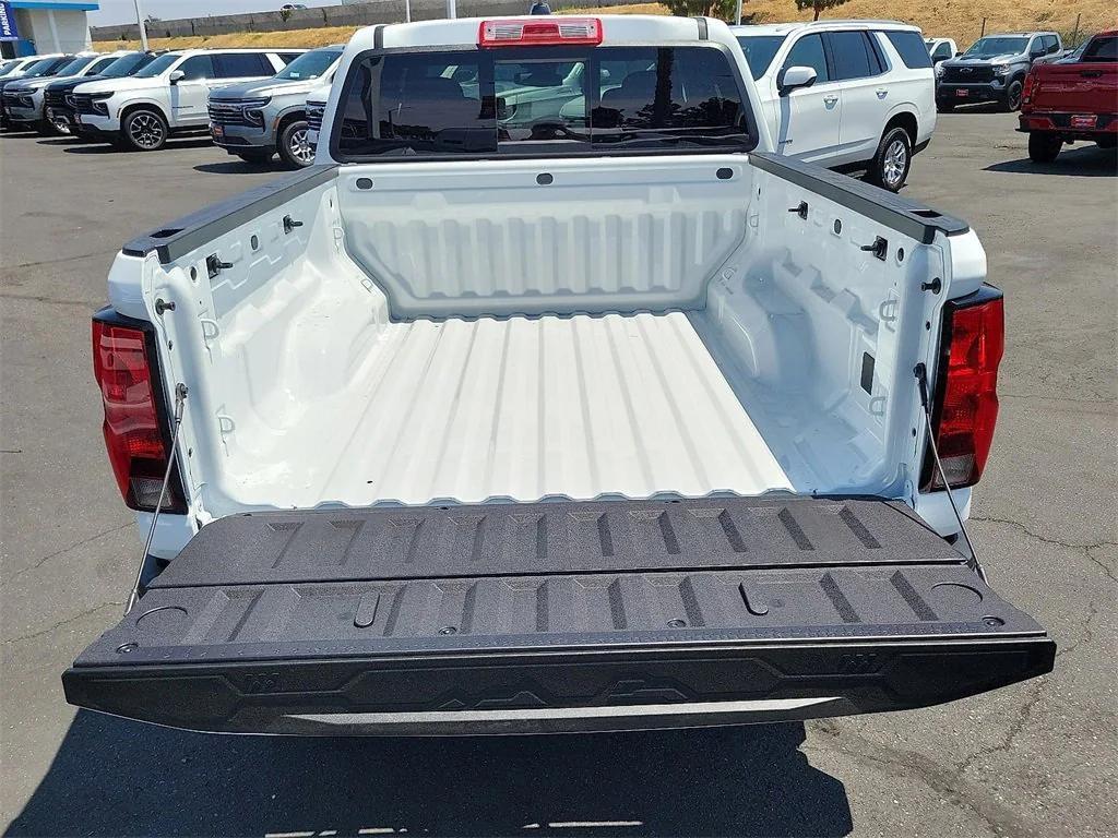 new 2026 Chevrolet Colorado car, priced at $45,620