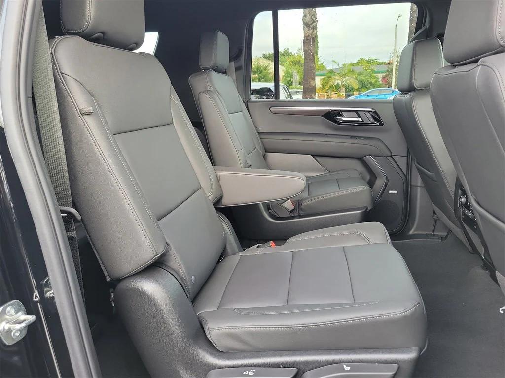 new 2026 Chevrolet Suburban car, priced at $71,580