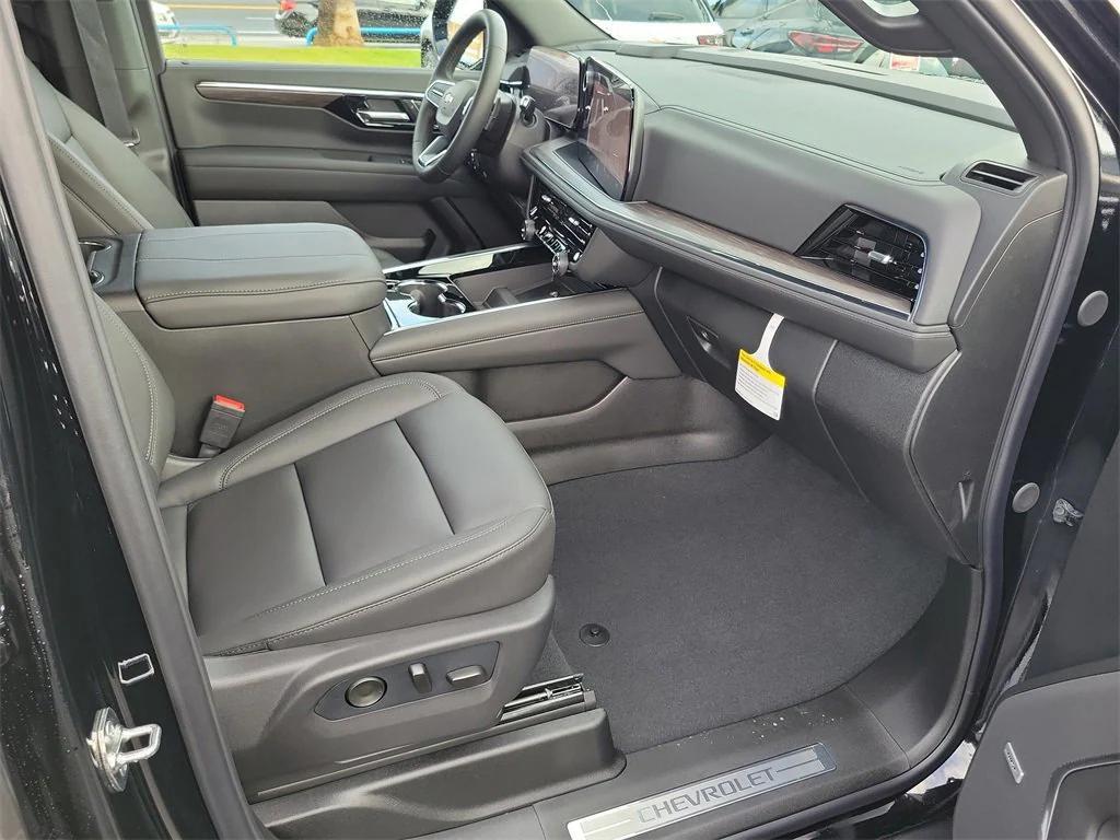 new 2026 Chevrolet Suburban car, priced at $71,580