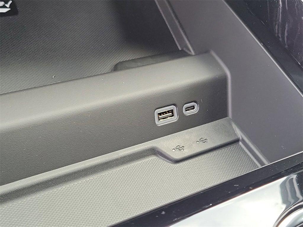 new 2026 Chevrolet Suburban car, priced at $71,580