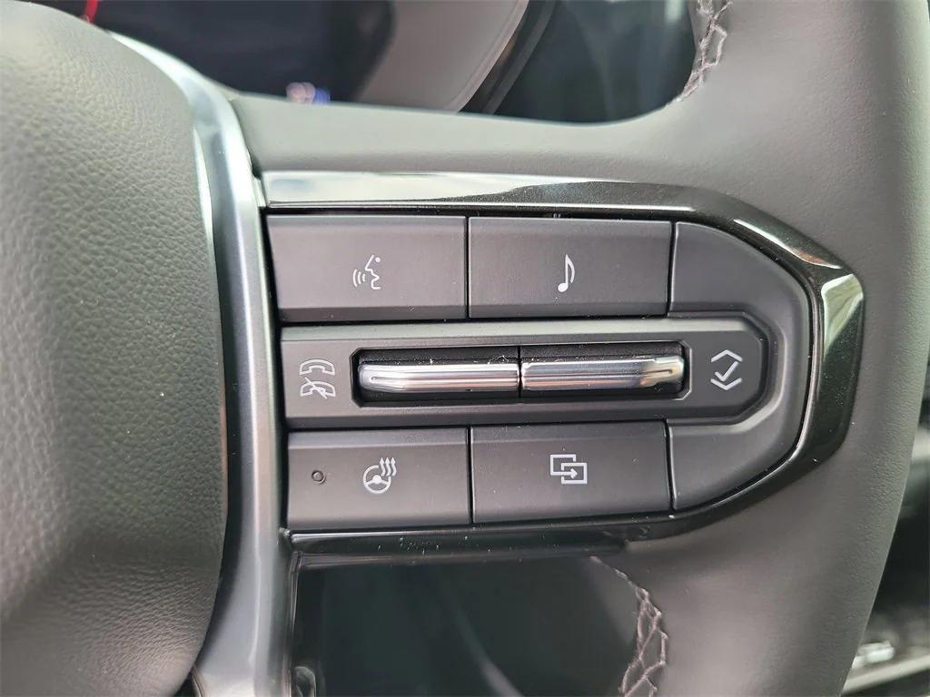 new 2025 Chevrolet Colorado car, priced at $41,065