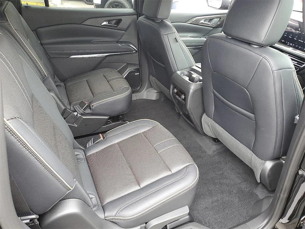 new 2026 Chevrolet Traverse car, priced at $57,714