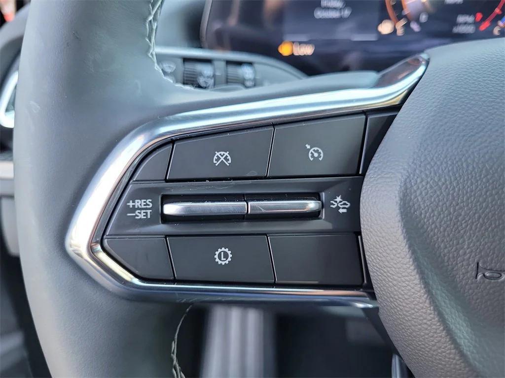 new 2026 Chevrolet Traverse car, priced at $45,105