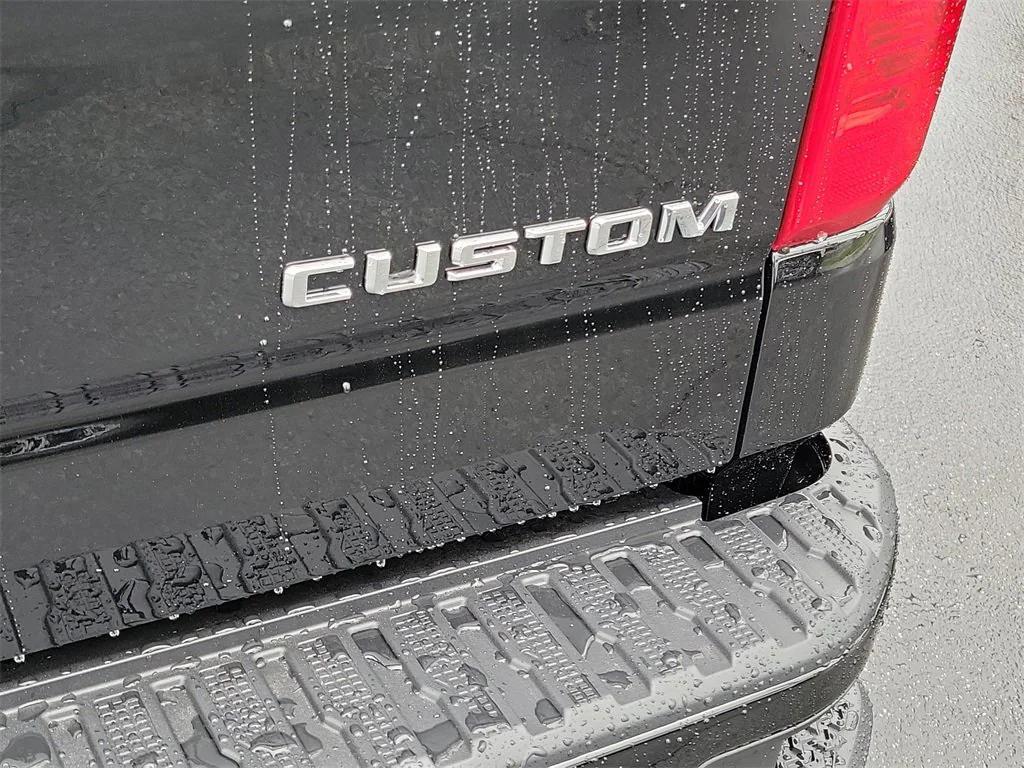 new 2026 Chevrolet Silverado 1500 car, priced at $42,615