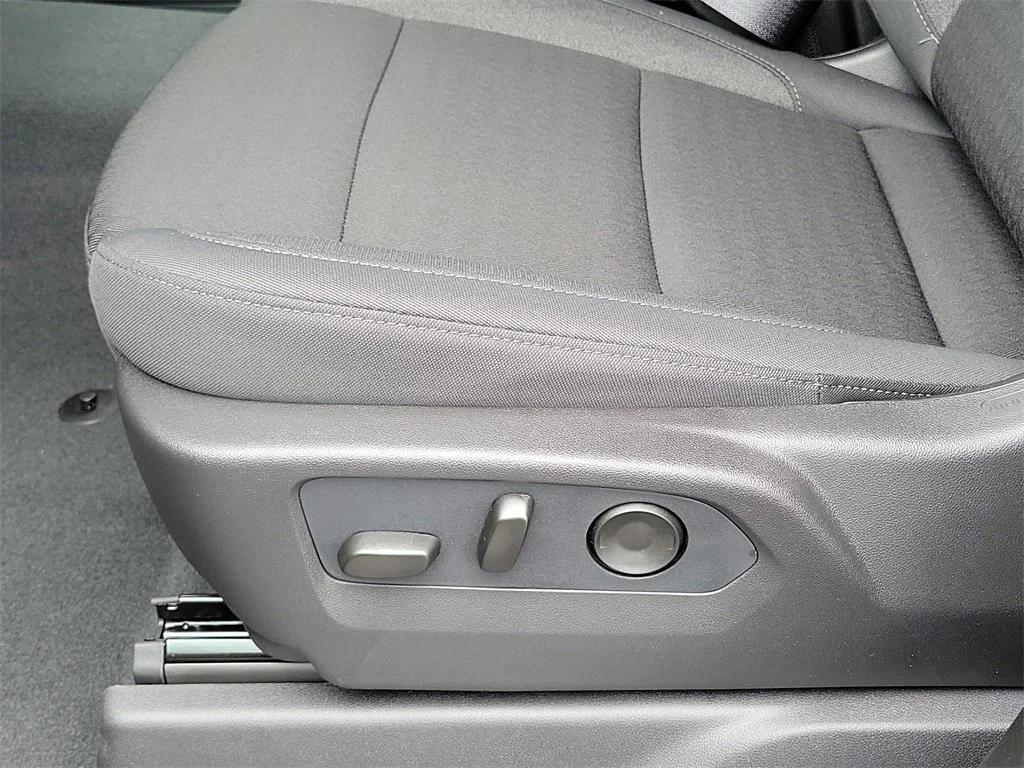 new 2026 Chevrolet Silverado 1500 car, priced at $42,615