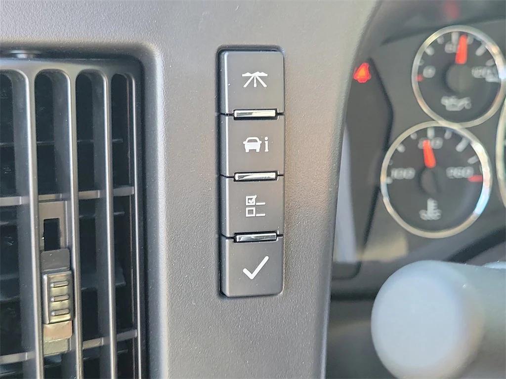 new 2025 Chevrolet Express 2500 car, priced at $49,999