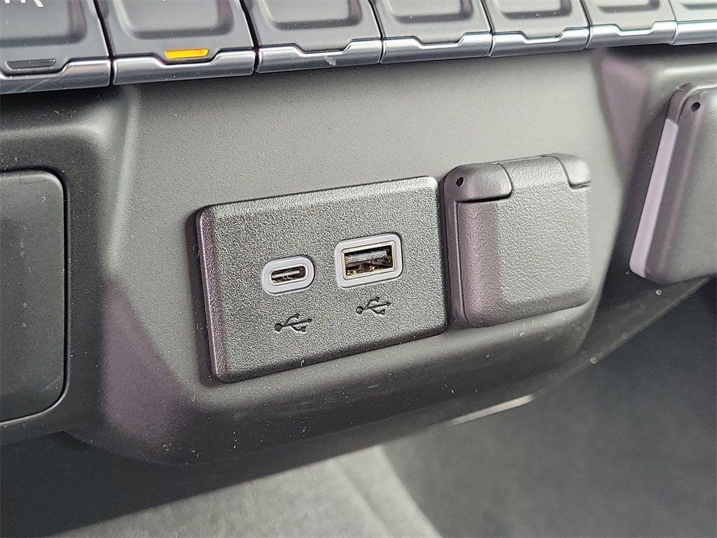 new 2026 Chevrolet Silverado 1500 car, priced at $39,895