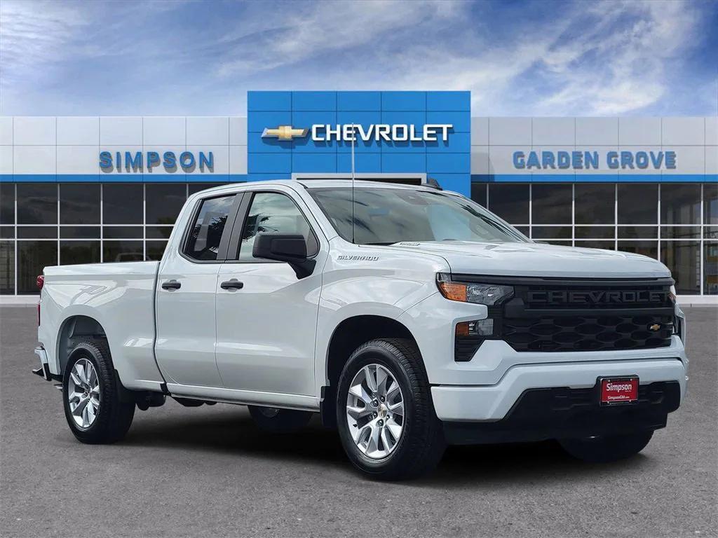 new 2026 Chevrolet Silverado 1500 car, priced at $39,895
