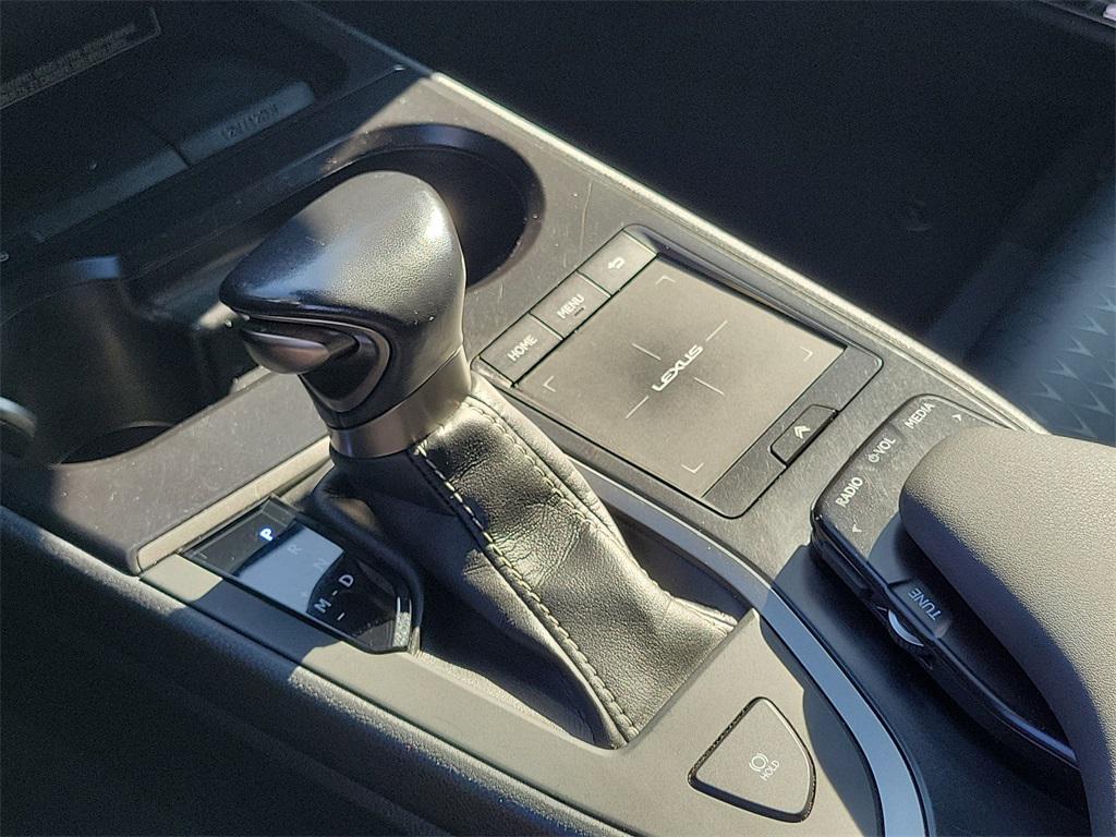 used 2022 Lexus UX 200 car, priced at $28,995