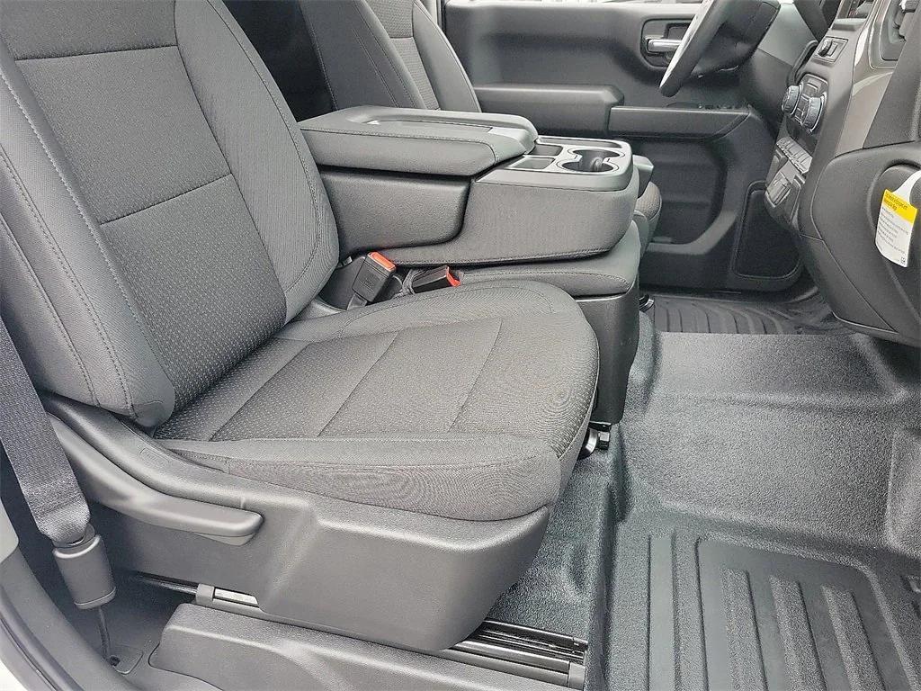 new 2026 Chevrolet Silverado 1500 car, priced at $35,915