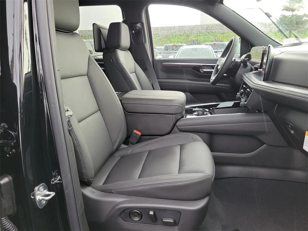 new 2026 Chevrolet Suburban car, priced at $87,675