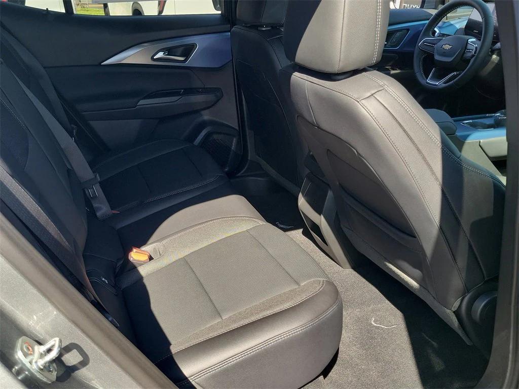 new 2026 Chevrolet Equinox EV car, priced at $40,920